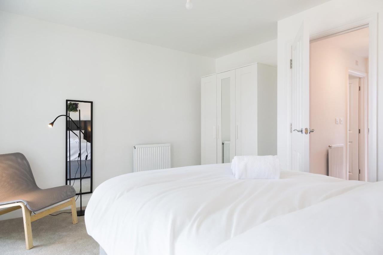 Pass The Keys Cheerful 4 Bed Central Townhouse Garden & Parking Villa Birmingham Bagian luar foto